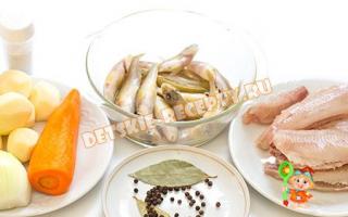 Рецепты приготовления ухи в мультиварке из красной и белой рыбы