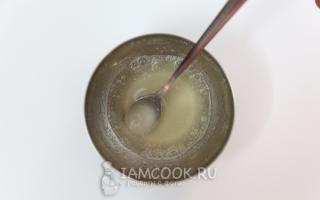 Готовим творожный крем с желатином со сметаной или сливками